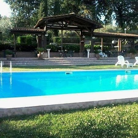 Agriturismo Borgo Nuovo Sant'Agata Dei Goti Migliara-San Silvestro Exterior foto