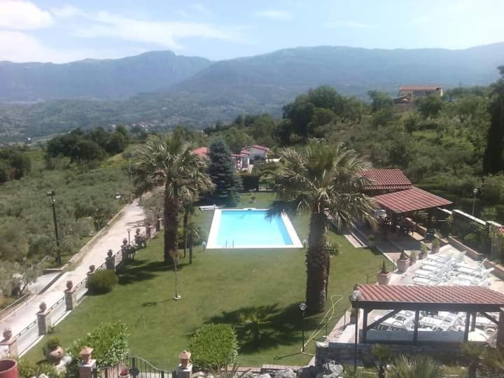 Agriturismo Borgo Nuovo Sant'Agata Dei Goti Migliara-San Silvestro Exterior foto